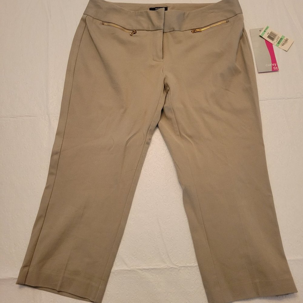 ALFANI Curvy Fit Stretch Capri Pants 8 Petite